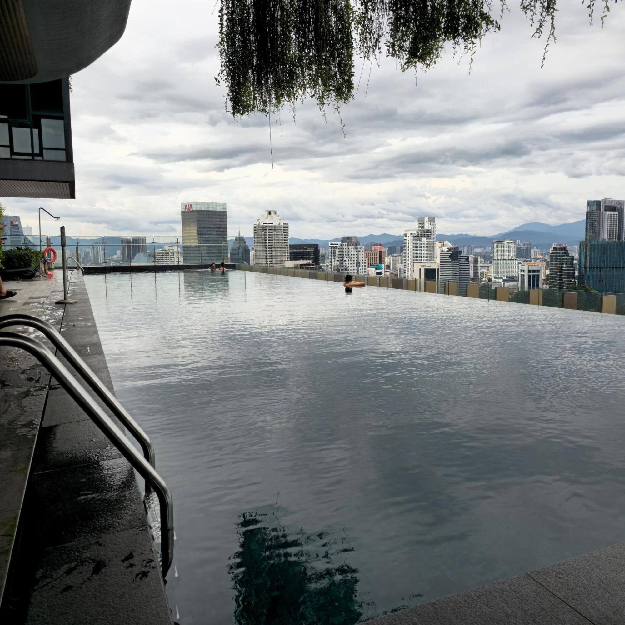 Luxurious Ceylonz Dualkey 5pax Near Bukit Bintang * Kuala Lumpur