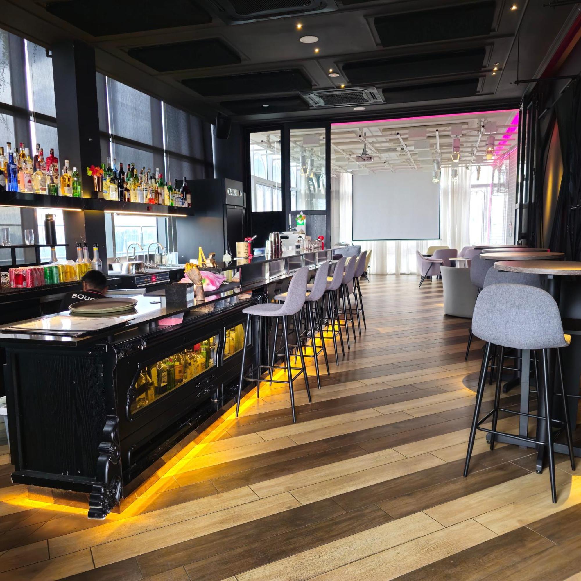 Pangsapuri Luxurious Ceylonz Dualkey 5pax Near Bukit Bintang Kuala Lumpur