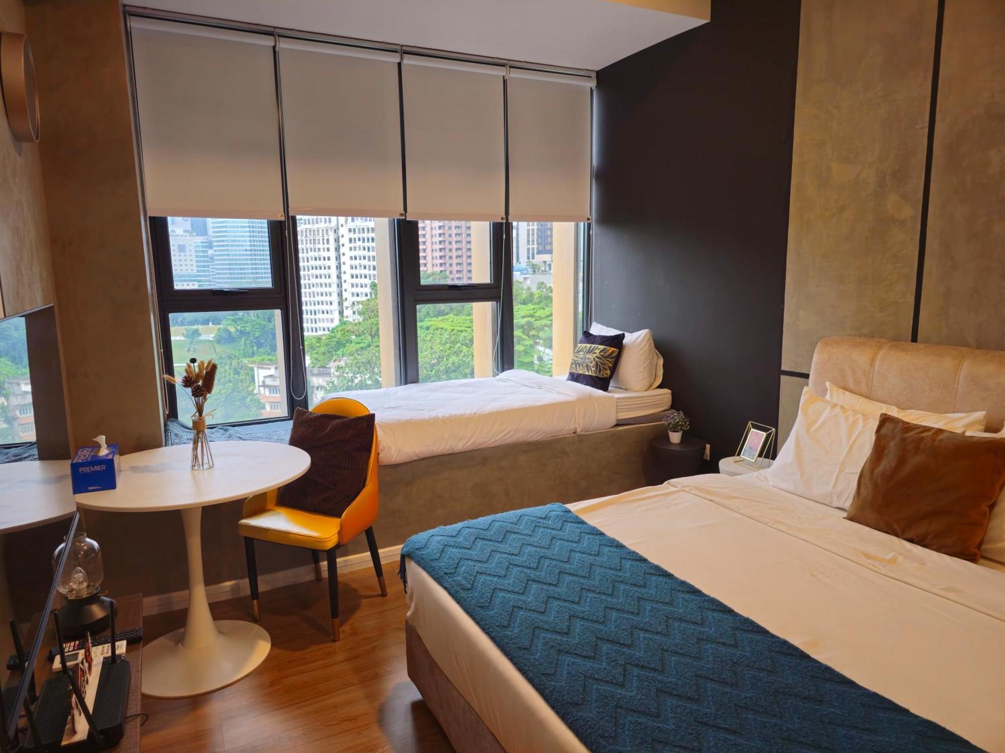 Pangsapuri Luxurious Ceylonz Dualkey 5pax Near Bukit Bintang Kuala Lumpur